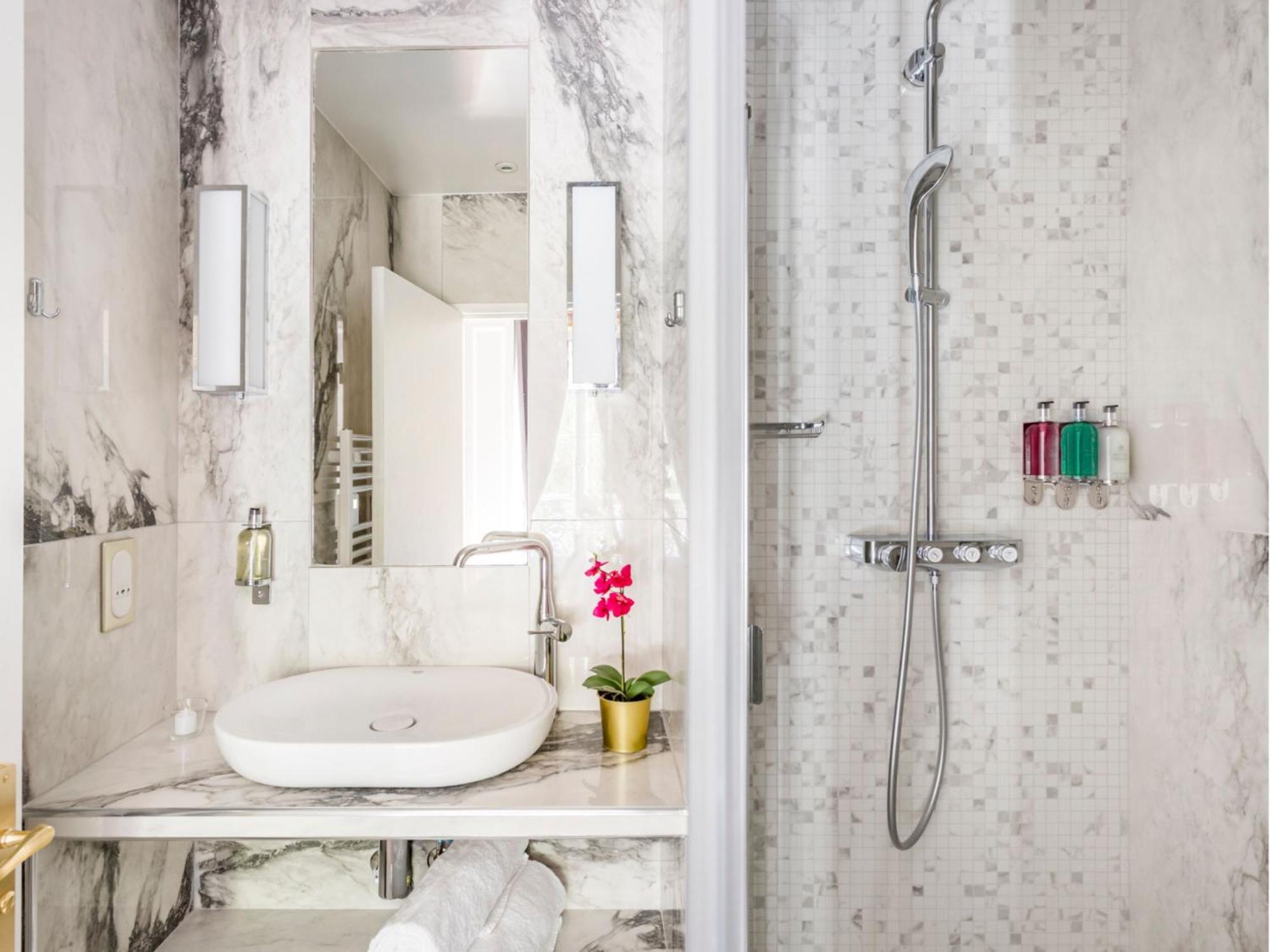 Luxury 4 bedrooms 4 bathrooms apartment in Le Marais Paris Extérieur photo