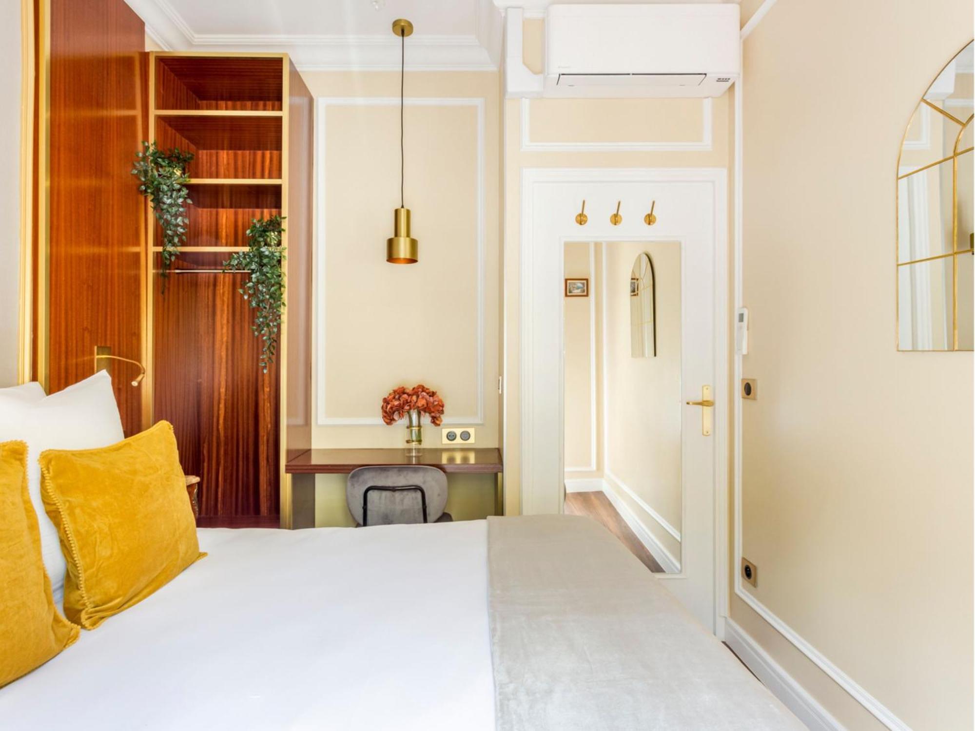 Luxury 4 bedrooms 4 bathrooms apartment in Le Marais Paris Extérieur photo